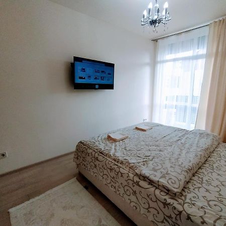 Vanilla Vip Apartment Lviv Buitenkant foto