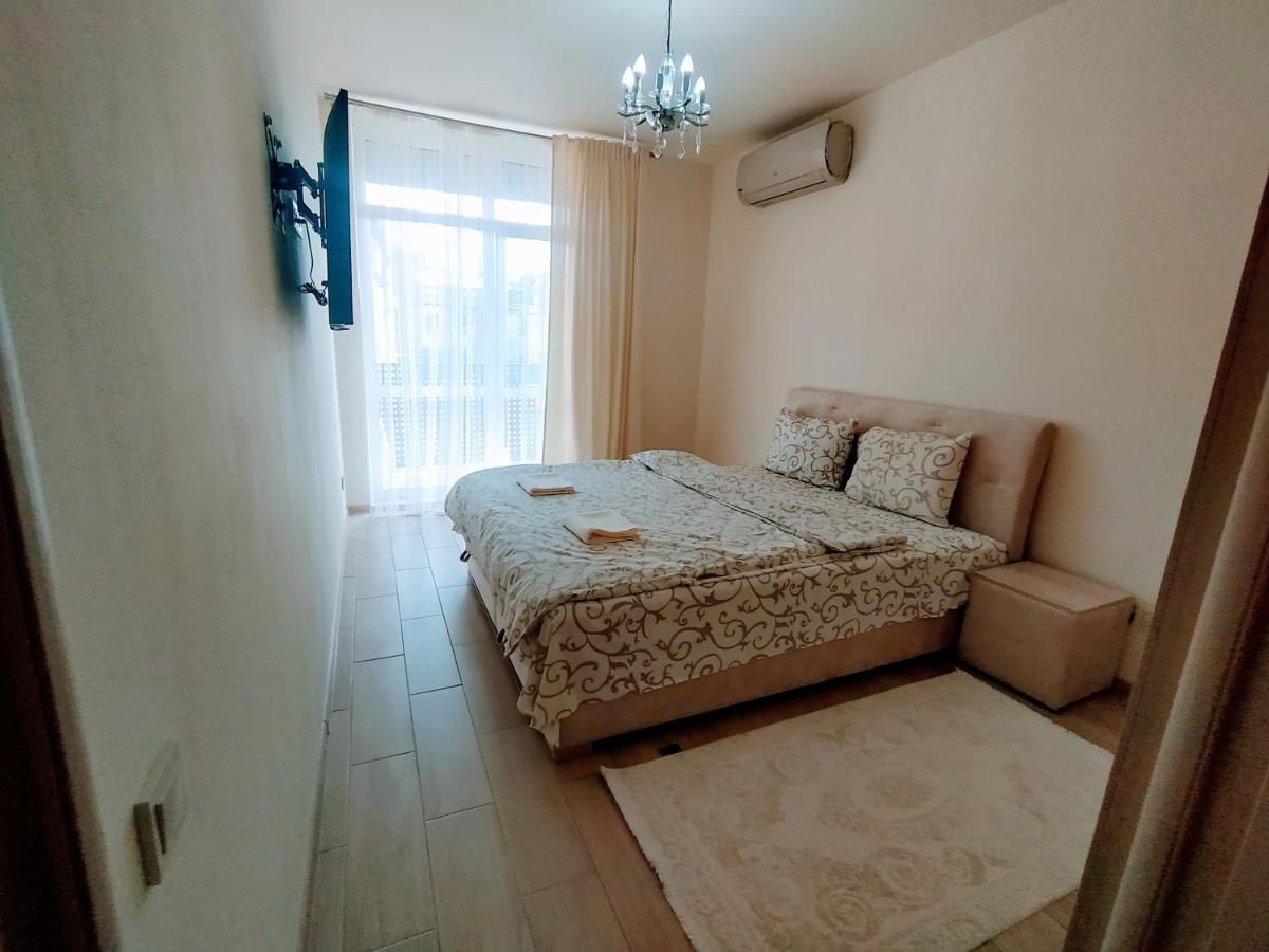 Vanilla Vip Apartment Lviv Buitenkant foto