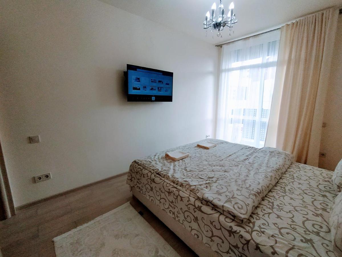 Vanilla Vip Apartment Lviv Buitenkant foto