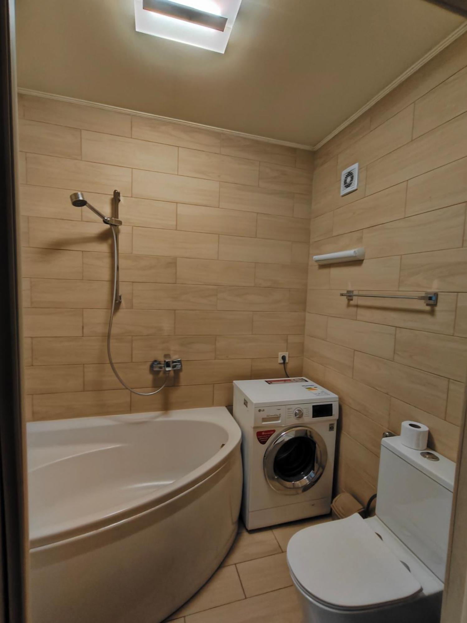 Vanilla Vip Apartment Lviv Buitenkant foto