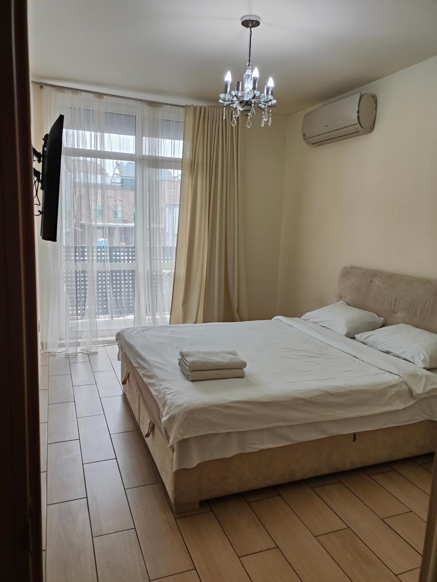 Vanilla Vip Apartment Lviv Buitenkant foto