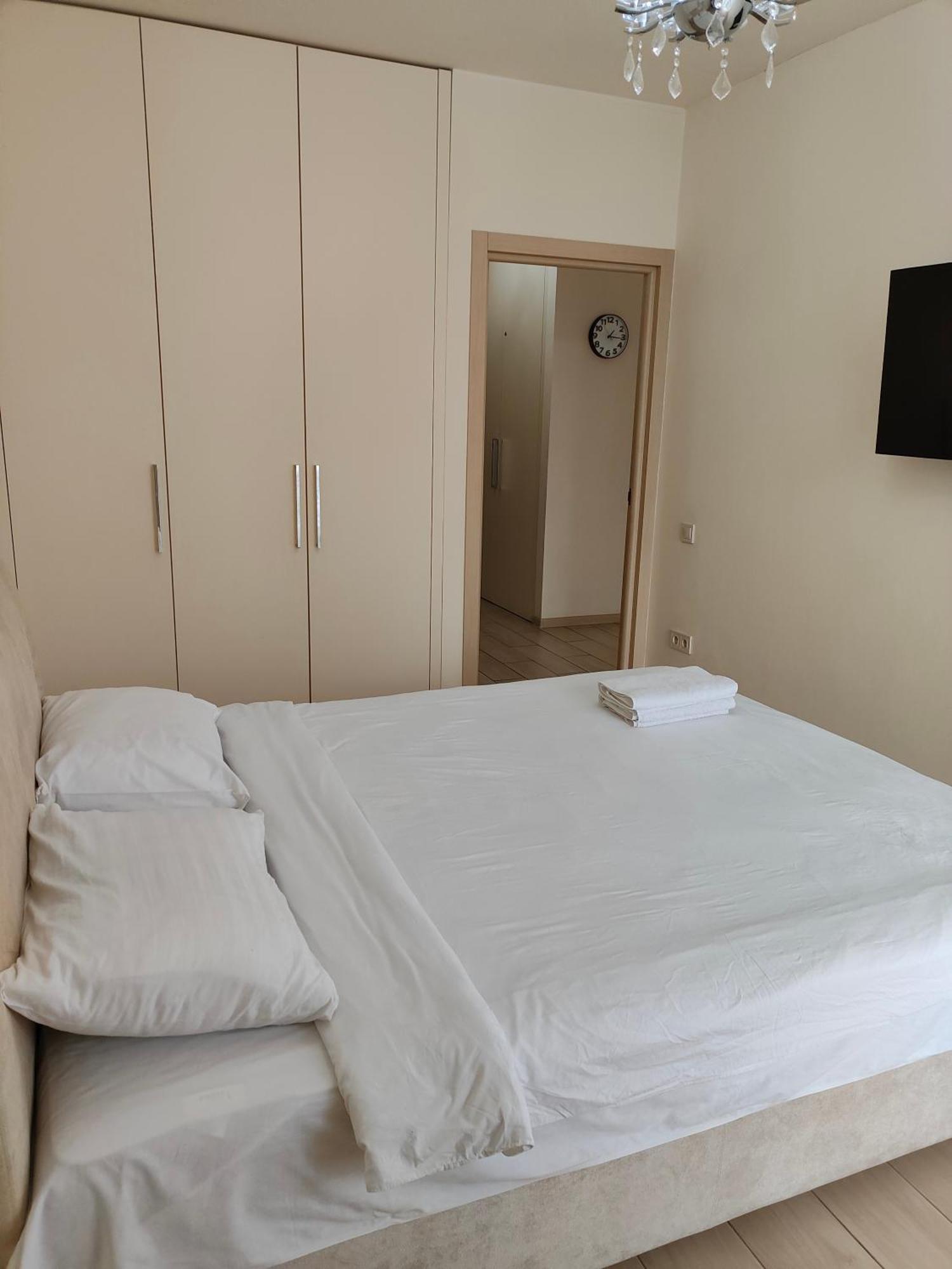 Vanilla Vip Apartment Lviv Buitenkant foto